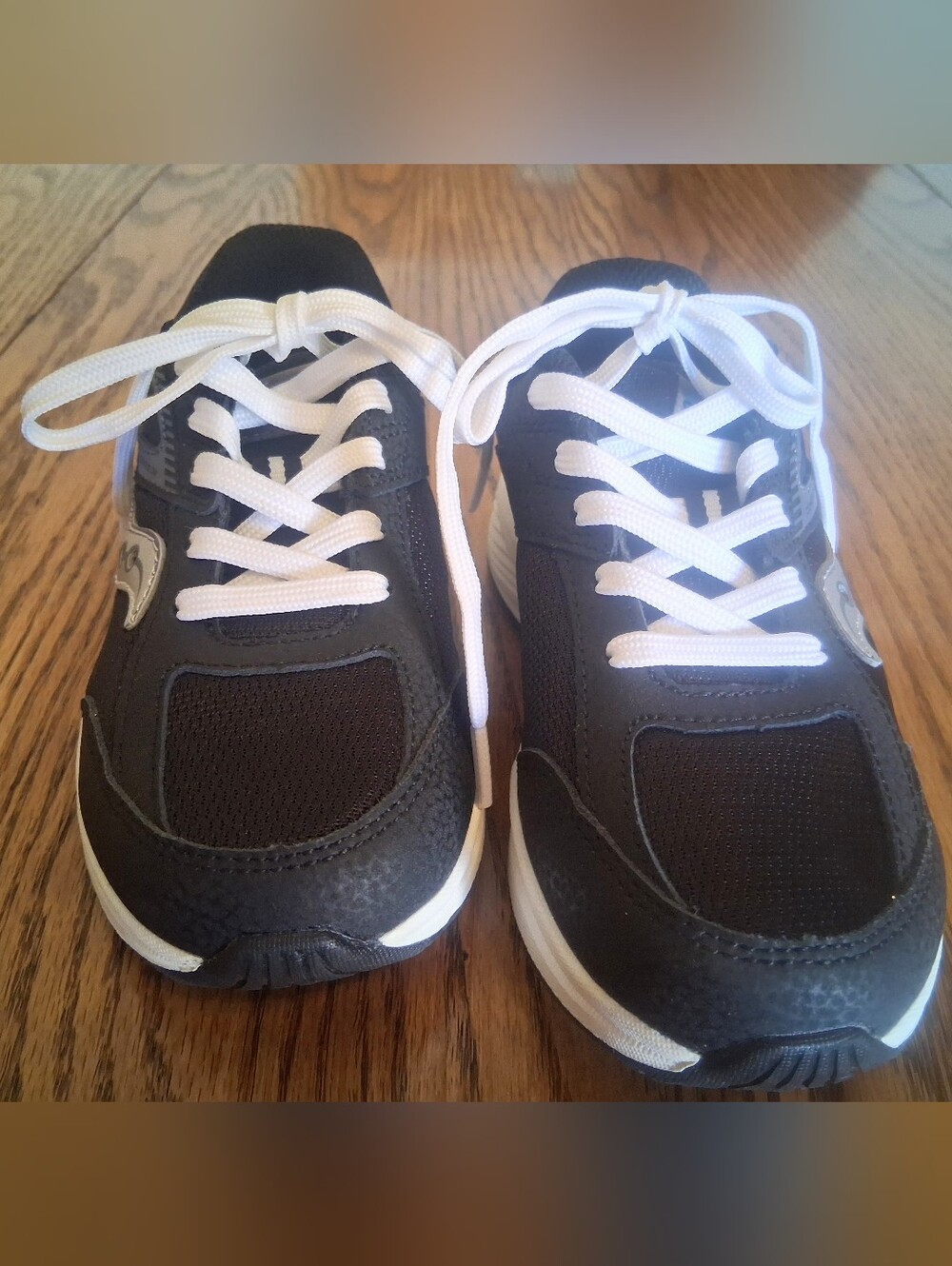 NWOT Childs Black Shoes By Saucony . Sz 11.5, 2